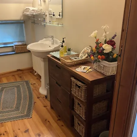 Bed and Breakfast Armidale
