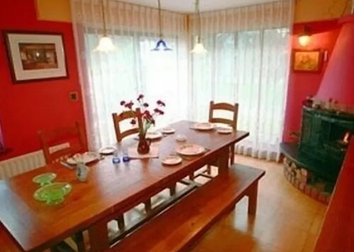 فندق مبيت وإفطار Armidale 3*