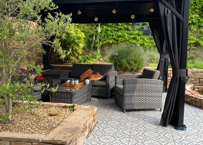 فندق مبيت وإفطار Armidale