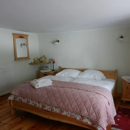 فندق مبيت وإفطار Armidale 3*
